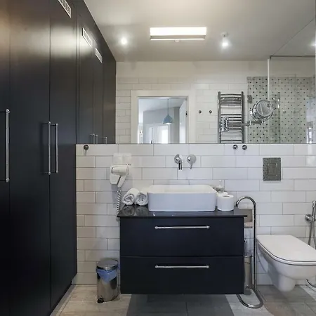 Unique Motlawa Riverbank Apartment
