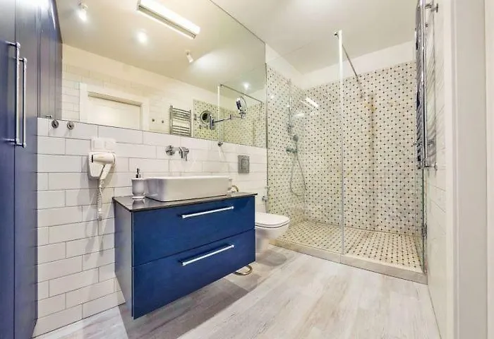 Unique Motlawa Riverbank * Gdańsk